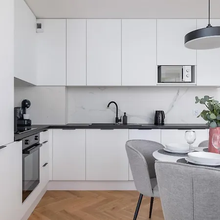 Lux Kosciuszki 39 With Parking, Gym, Sauna & Swimming Pool By Renters Prestige Apartment *