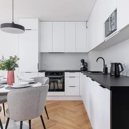 Lux Kosciuszki 39 With Parking, Gym, Sauna & Swimming Pool By Renters Prestige Apartment