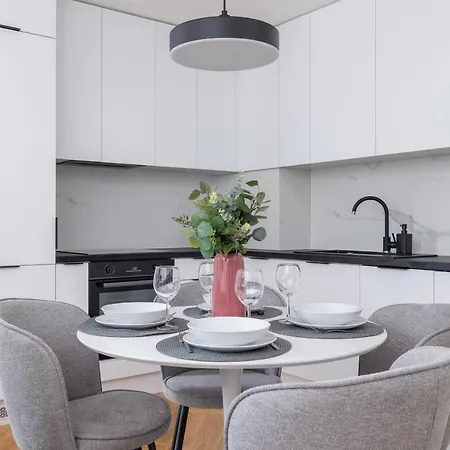 Lux Kosciuszki 39 With Parking, Gym, Sauna & Swimming Pool By Renters Prestige Apartment *